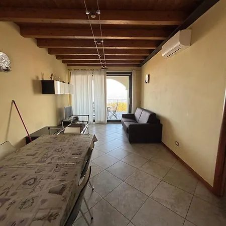 Apartment Miragarda *